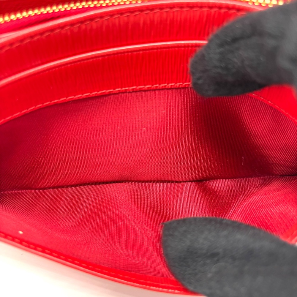 Prada Red Saffiano Leather Wallet with free Gold Chain | comes with box - Picture 12 of 13